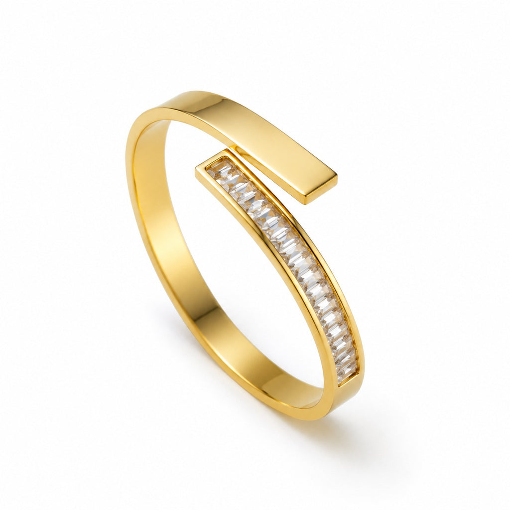 Luxe Bar Zircon Cuff