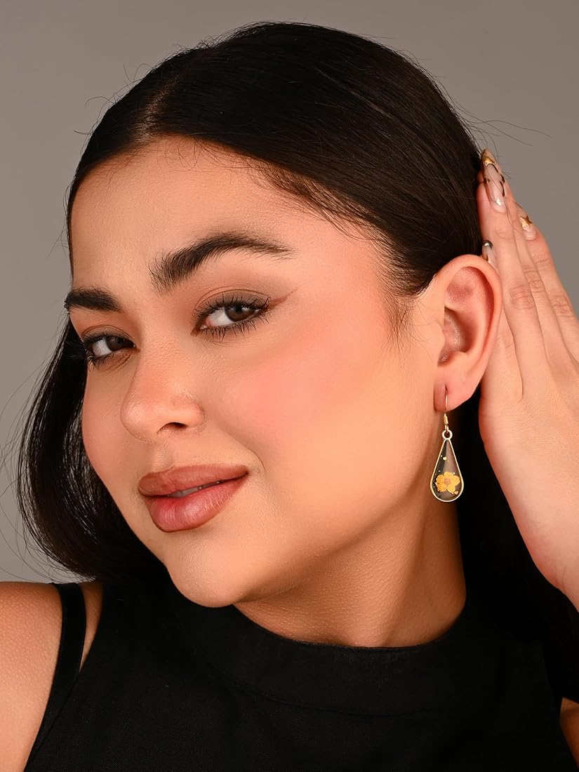 Golden Bloom Resin Teardrop Earrings