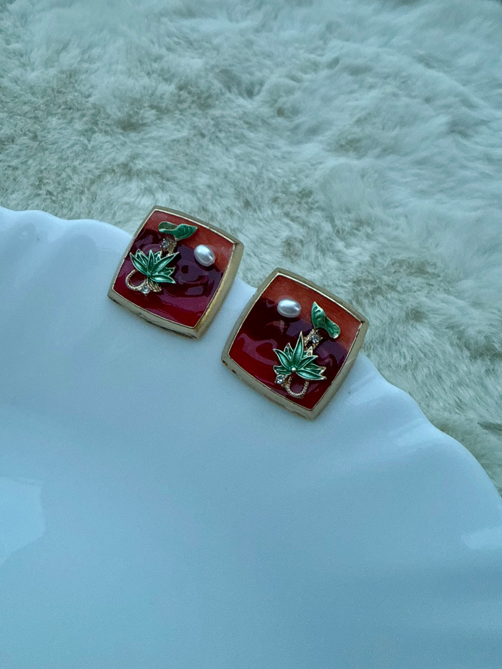 Floré Square Studs