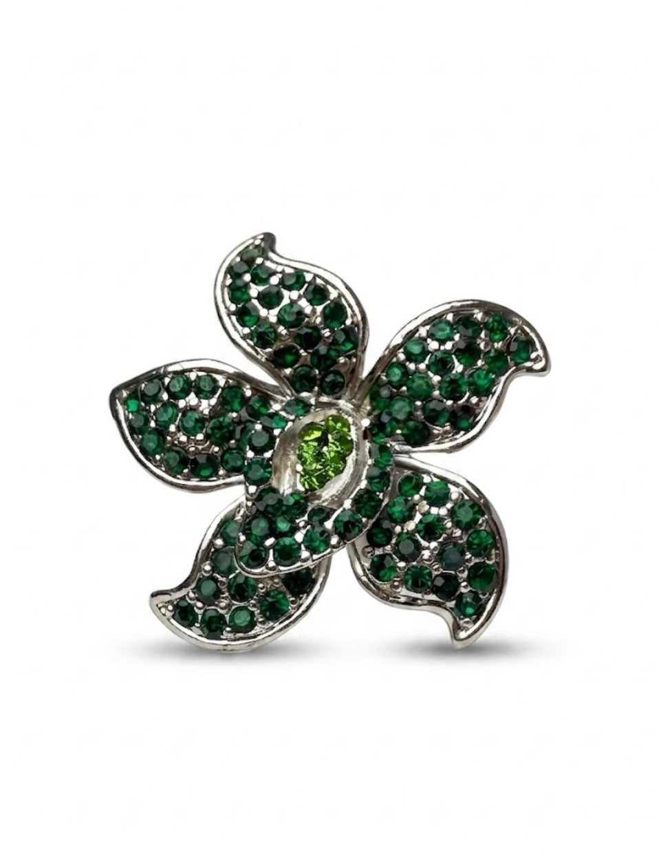 ✨ Verdant Petal Ring