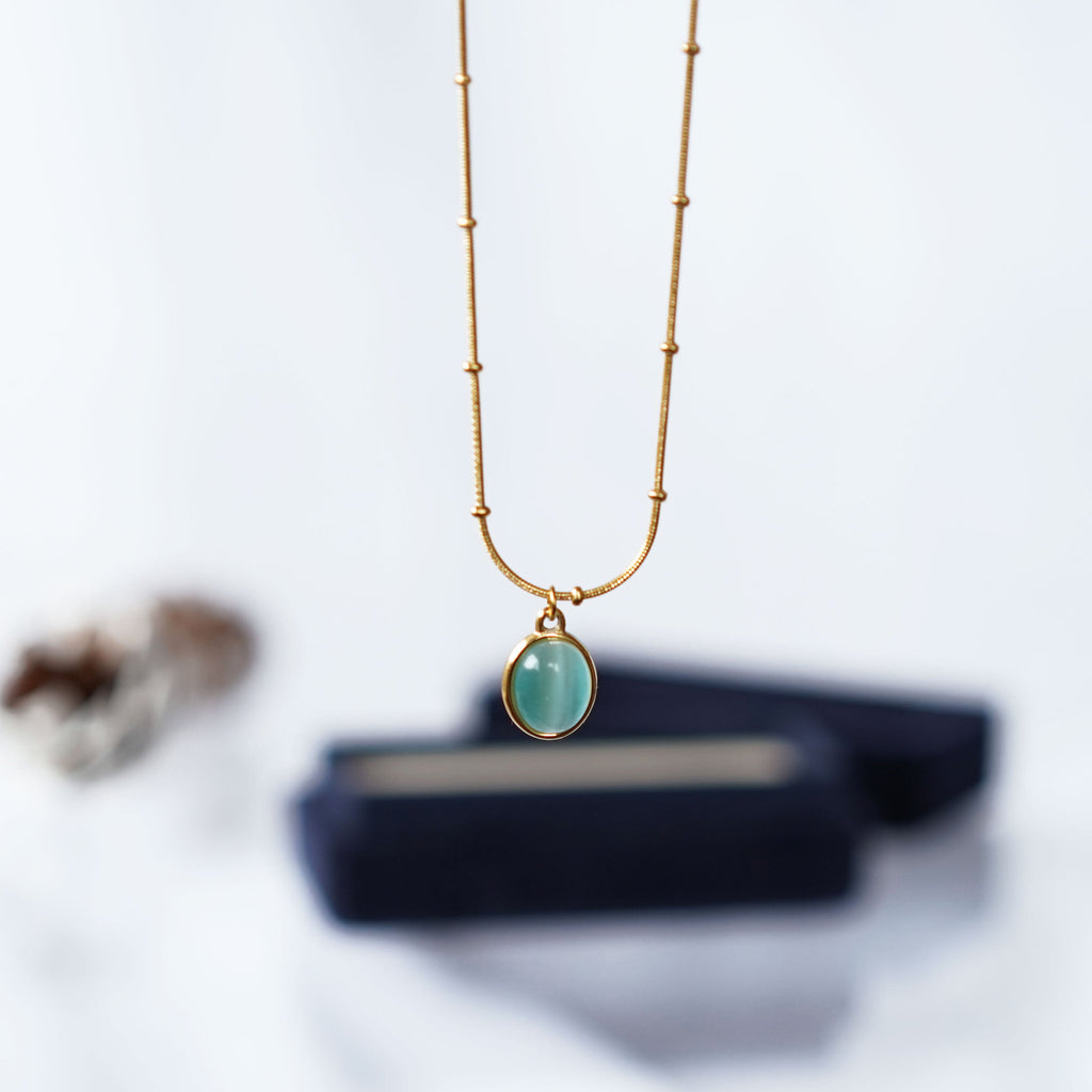 Opal Cat-Eye Necklace