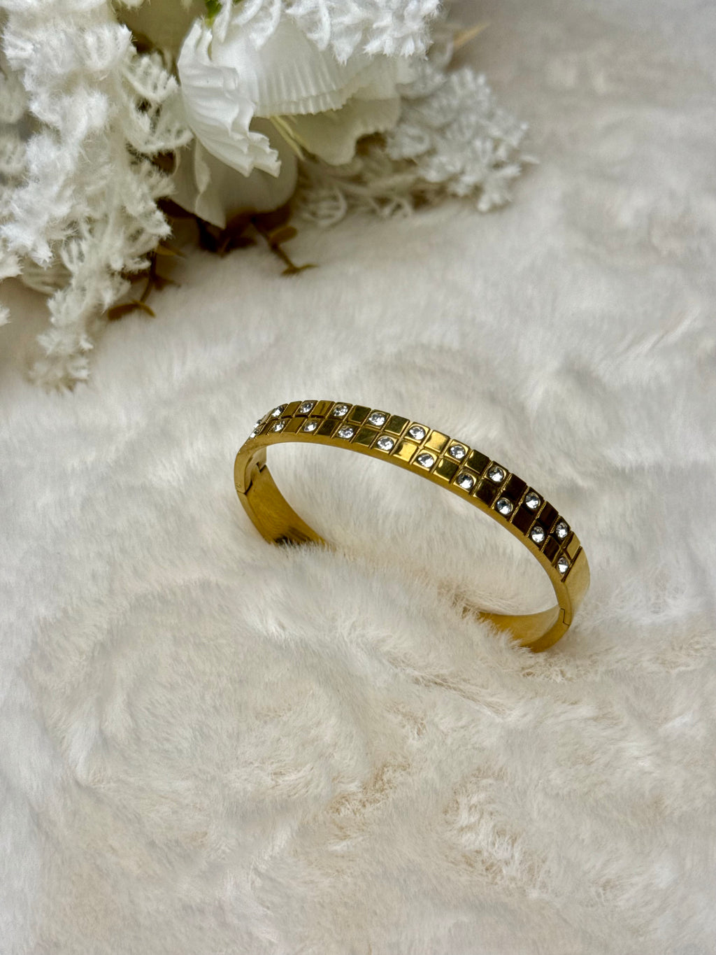 ✨ Luxe Grid Diamanté Cuff